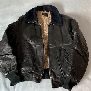 Mens Vintage leather bomber jacket
